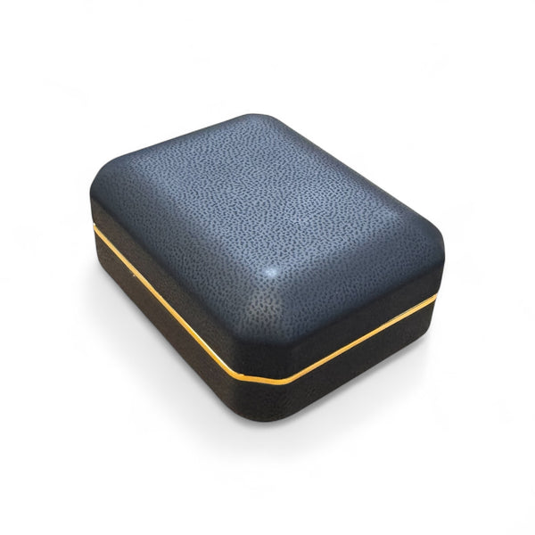 Leatherette Large Earring/Pendant Light Box, Black w/Gold Trim