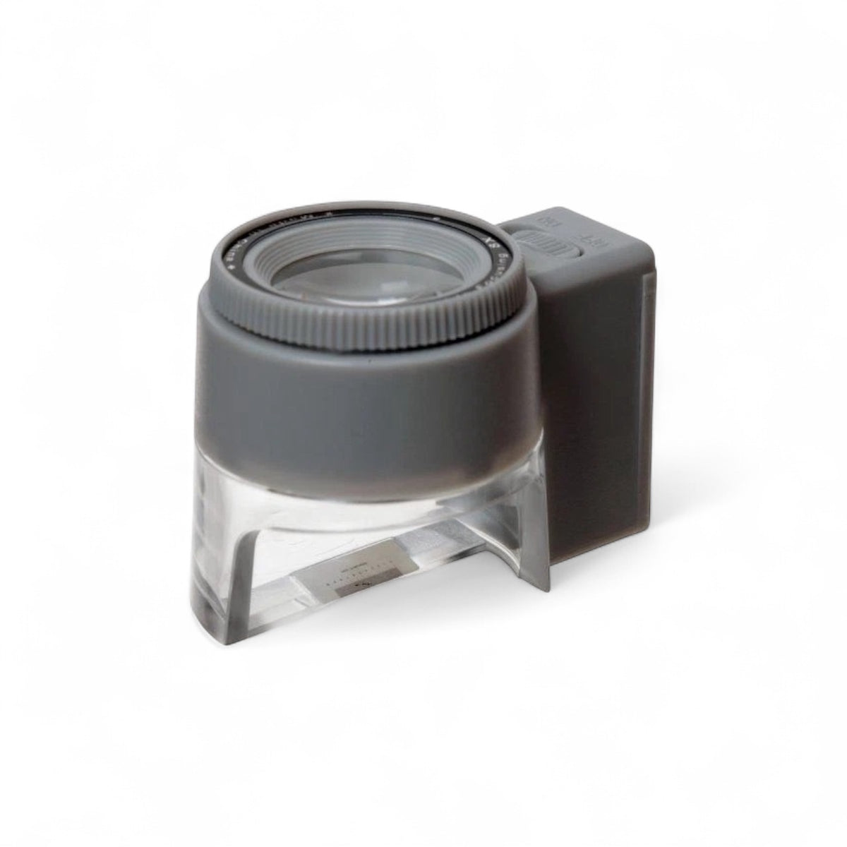 8x Illuminated Adjustable-Focus