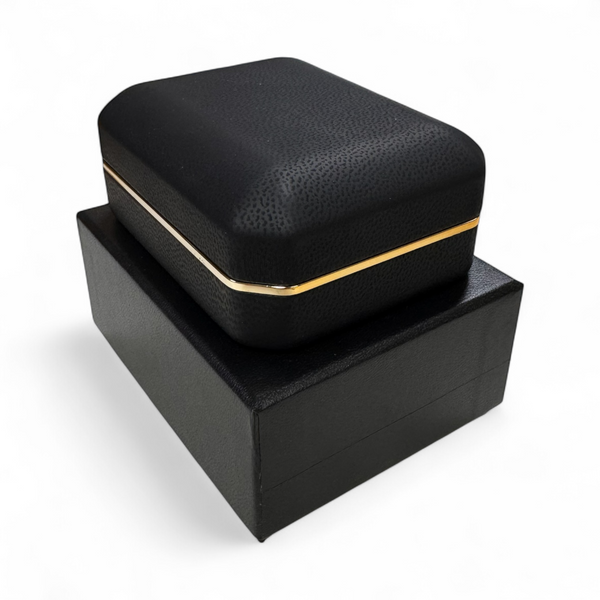 Leatherette Large Earring/Pendant Light Box, Black w/Gold Trim