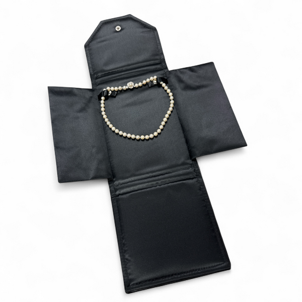 Black Large Leatherette Pearl Folder